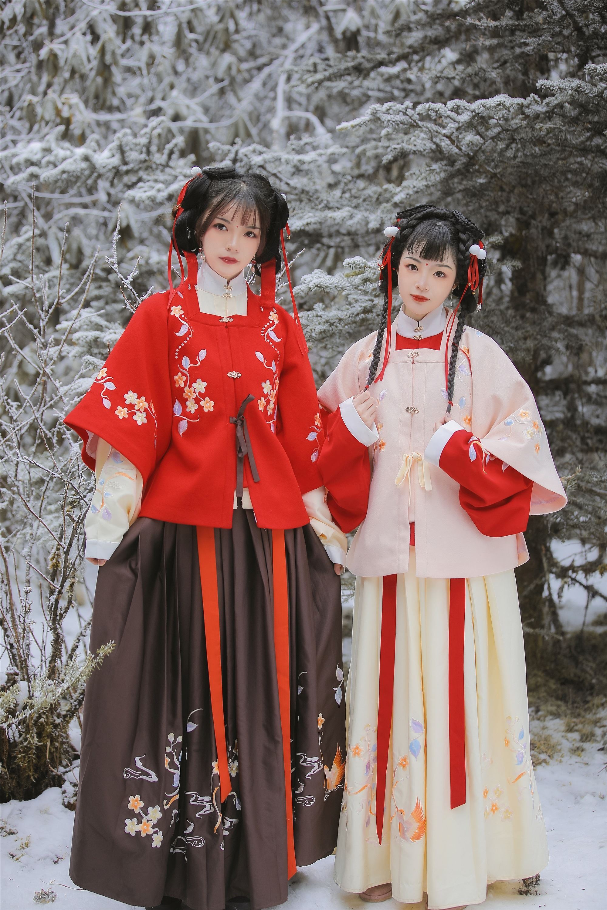 YITUYU艺图语 2021.09.04 雪中少女 赵瑞洁_ez